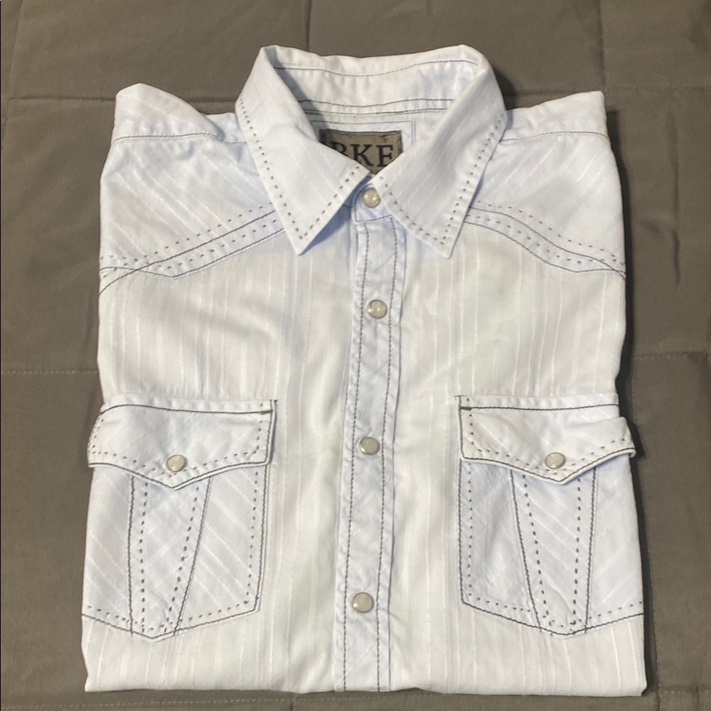 BKE Pearl snap shirt. Size Medium.